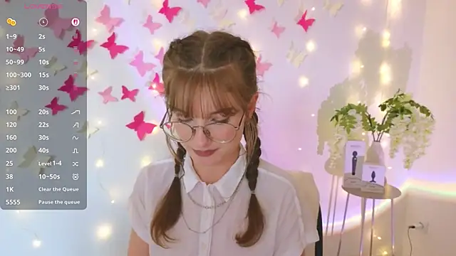 Snapshot of Katyaa_Lover chatting on 25, 9, 2025 Katyaa Lover online show from 25, 9, 2025