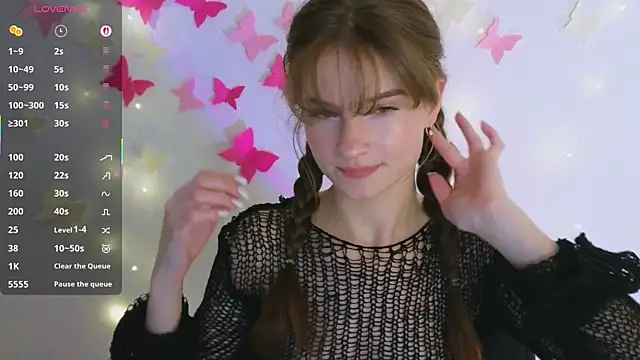 Snapshot of Katyaa_Lover chatting on 23, 10, 2025 Katyaa Lover online show from 23, 10, 2025