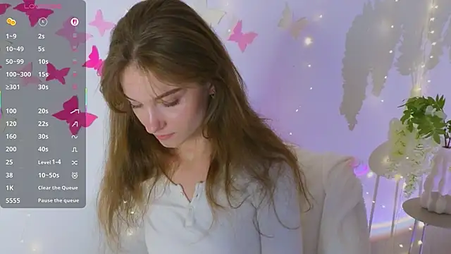 Snapshot of Katyaa_Lover chatting on 6, 11, 2025 Katyaa Lover online show from 6, 11, 2025