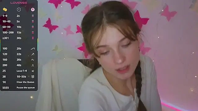 Snapshot of Katyaa_Lover chatting on 12, 11, 2025 Katyaa Lover online show from 12, 11, 2025