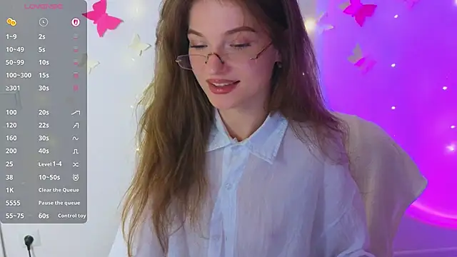 Snapshot of Katyaa_Lover chatting on 29, 11, 2025 Katyaa Lover online show from 29, 11, 2025