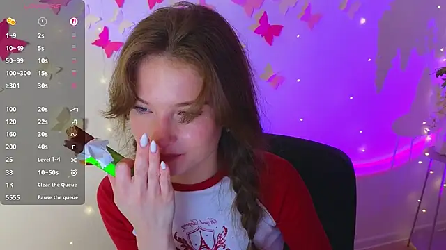 Snapshot of Katyaa_Lover chatting on 4, 12, 2025 Katyaa Lover online show from 4, 12, 2025