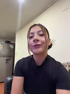 Snapshot of Karlee_Grey1 chatting on 16, 6, 2026 Karlee Grey1 online show from 16, 6, 2026