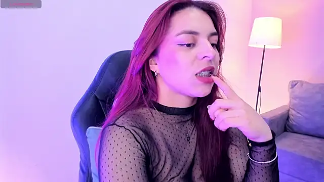 Jenniekim 18 online show from 28, 7, 2026