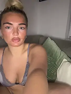 BelleXx online show from 23, 9, 2025