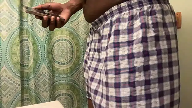 TallDickguy00 online show from 12, 5, 2026