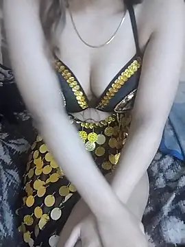 Snapshot of shahinaz-123 chatting on 24, 2, 2026 shahinaz-123 online show from 24, 2, 2026