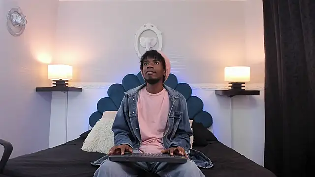 AllexJacob online show from 25, 9, 2025