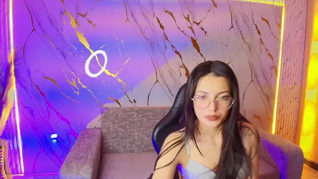 sophiadoll tf online show from 28, 9, 2025