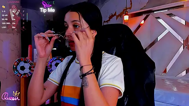 sophiadoll tf online show from 17, 6, 2026