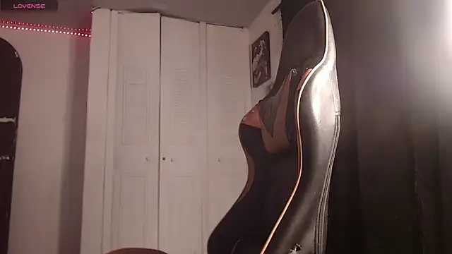 Chrys harris77 online show from 28, 11, 2025