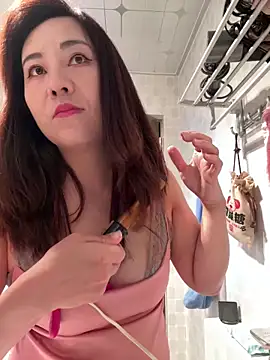 Kayla-love online show from 27, 2, 2026