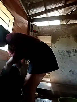 tulipsexy online show from 10, 3, 2026