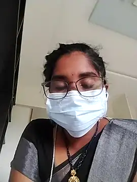 Snapshot of Mahaitha chatting on 25, 9, 2025 Mahaitha online show from 25, 9, 2025