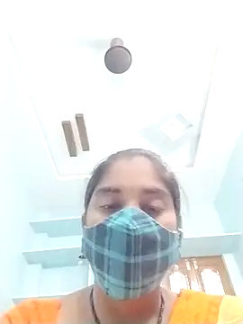 Snapshot of Mahaitha chatting on 8, 10, 2025 Mahaitha online show from 8, 10, 2025