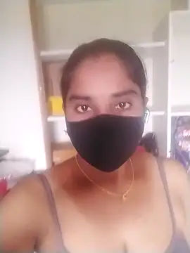 Snapshot of Mahaitha chatting on 20, 10, 2025 Mahaitha online show from 20, 10, 2025