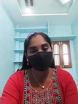 Snapshot of Mahaitha chatting on 29, 10, 2025 Mahaitha online show from 29, 10, 2025