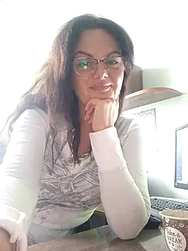 ValeriaLove43211 online show from 25, 9, 2025