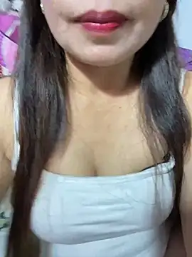 Snapshot of Milky-milk chatting on 8, 7, 2026 Milky-milk online show from 8, 7, 2026