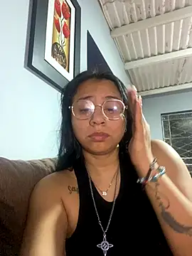 Snapshot of Rouus14 chatting on 25, 9, 2025 Rouus14 online show from 25, 9, 2025