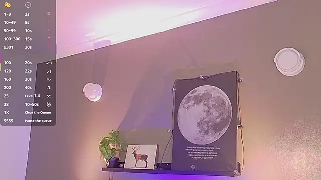 KeendraFox  online show from 14, 10, 2025