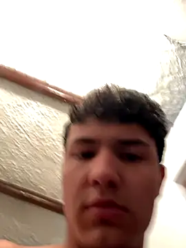 Snapshot of El_awo_ chatting on 14, 10, 2025 El awo  online show from 14, 10, 2025