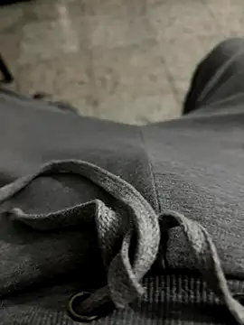 Snapshot of El_awo_ chatting on 28, 10, 2025 El awo  online show from 28, 10, 2025