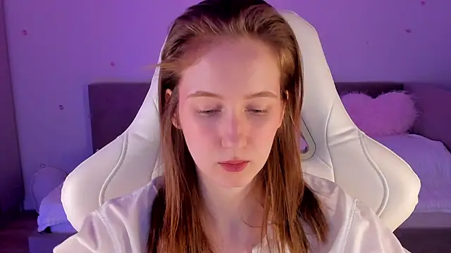 CrystalSoul  online show from 14, 11, 2025