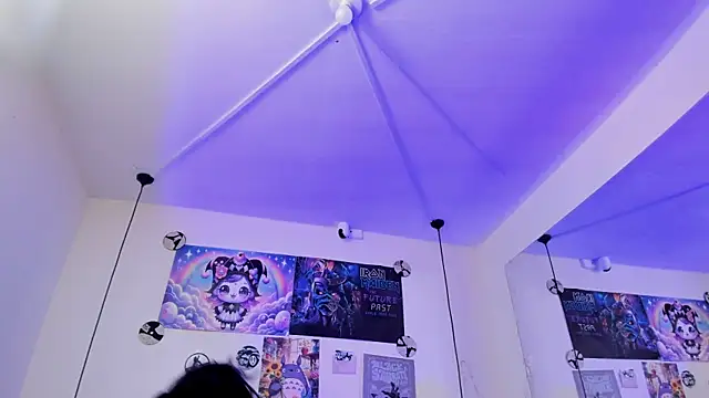 SabrinaV  online show from 11, 7, 2026