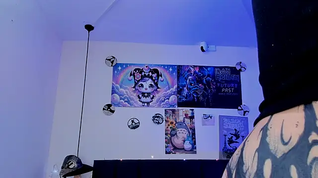SabrinaV  online show from 15, 7, 2026