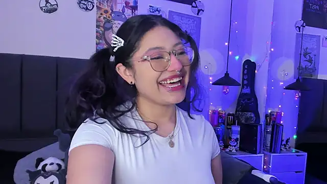 SabrinaV  online show from 6, 8, 2026