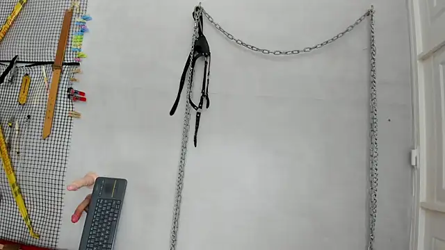 BDSM MEDUZA online show from 2, 8, 2026