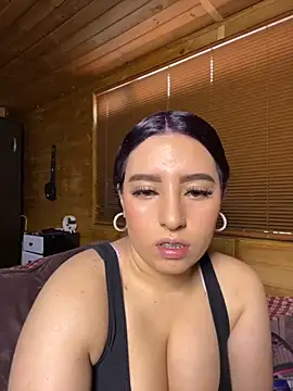 Snapshot of Dani_and_Ander chatting on 25, 9, 2025 Dani and Ander online show from 25, 9, 2025