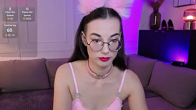 Snapshot of EmmaJakson chatting on 22, 9, 2025 EmmaJakson online show from 22, 9, 2025