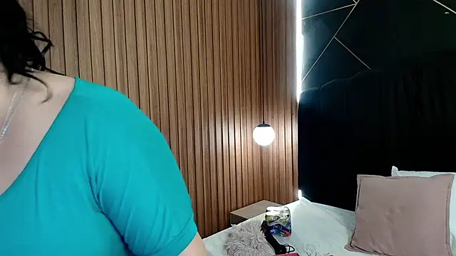 Snapshot of AgataThompson_ chatting on 19, 2, 2026 AgataThompson online show from 19, 2, 2026