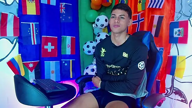 deivid bigcock1 online show from 14, 7, 2026