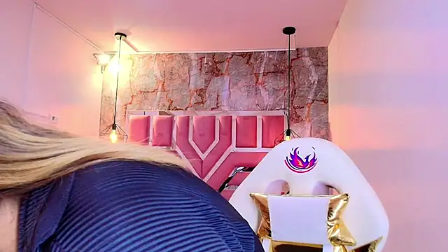 MaylinRosse  online show from 12, 3, 2026