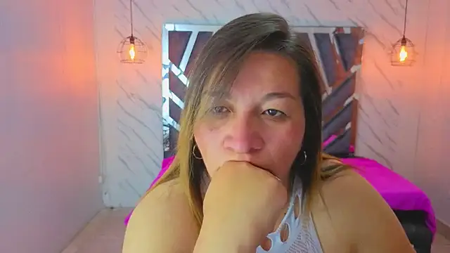 MaylinRosse  online show from 31, 7, 2026