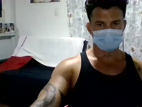 Snapshot of XavierFox1 chatting on 19, 9, 2025 XavierFox1 online show from 19, 9, 2025