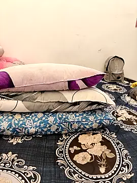 Snapshot of Sweets-jaanu chatting on 11, 11, 2025 Sweets-jaanu online show from 11, 11, 2025