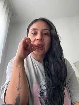 amyross s1 online show from 26, 9, 2025