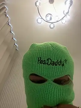 Snapshot of BabyBluexox chatting on 27, 9, 2025 BabyBluexox online show from 27, 9, 2025