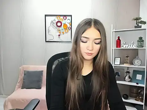 EllaClarke online show from 29, 11, 2025