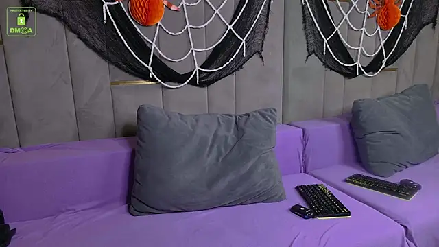 JesseCrosss online show from 15, 10, 2025