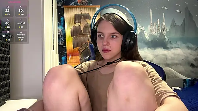 Elira Breeze online show from 15, 3, 2026