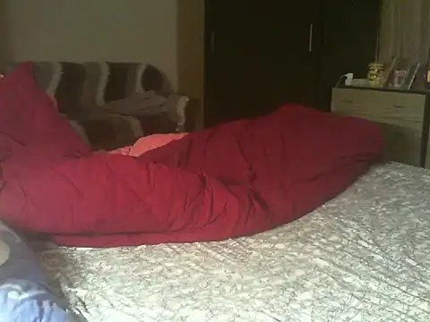 Lauray1 online show from 28, 11, 2025