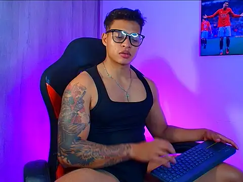 evan greey online show from 9, 10, 2025