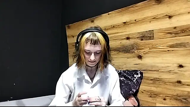 JenaeRadloff online show from 26, 9, 2025