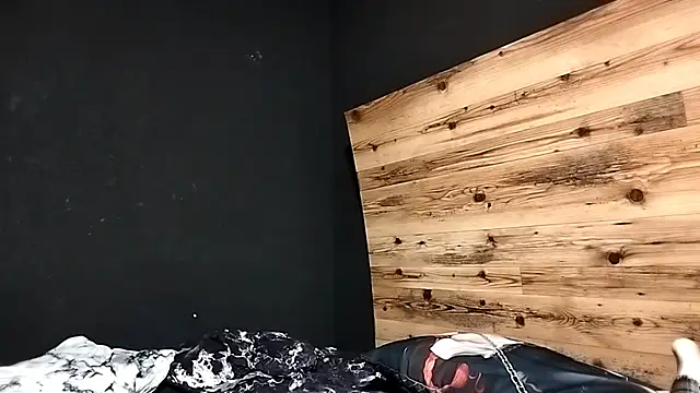 JenaeRadloff online show from 10, 10, 2025