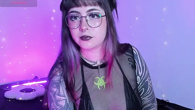 Hallucigenia  online show from 18, 3, 2026